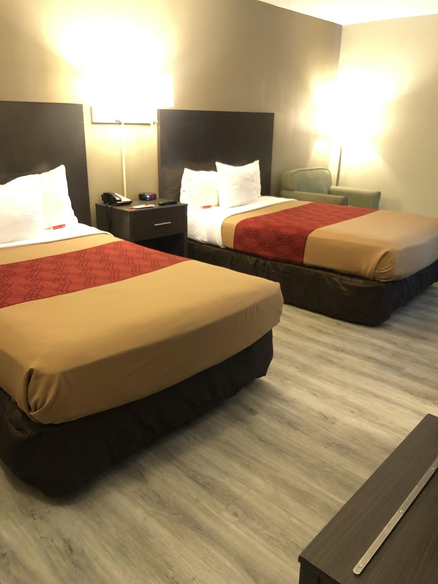 Econo Lodge Metro Arlington Buitenkant foto