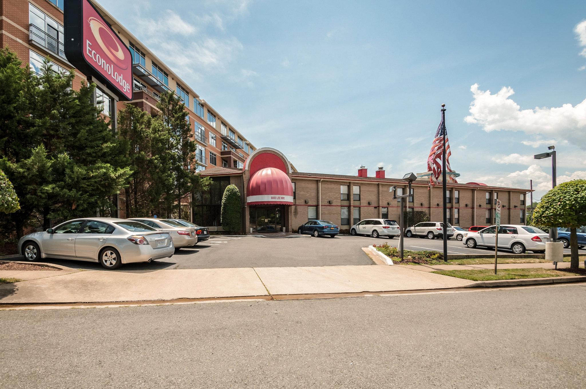 Econo Lodge Metro Arlington Buitenkant foto