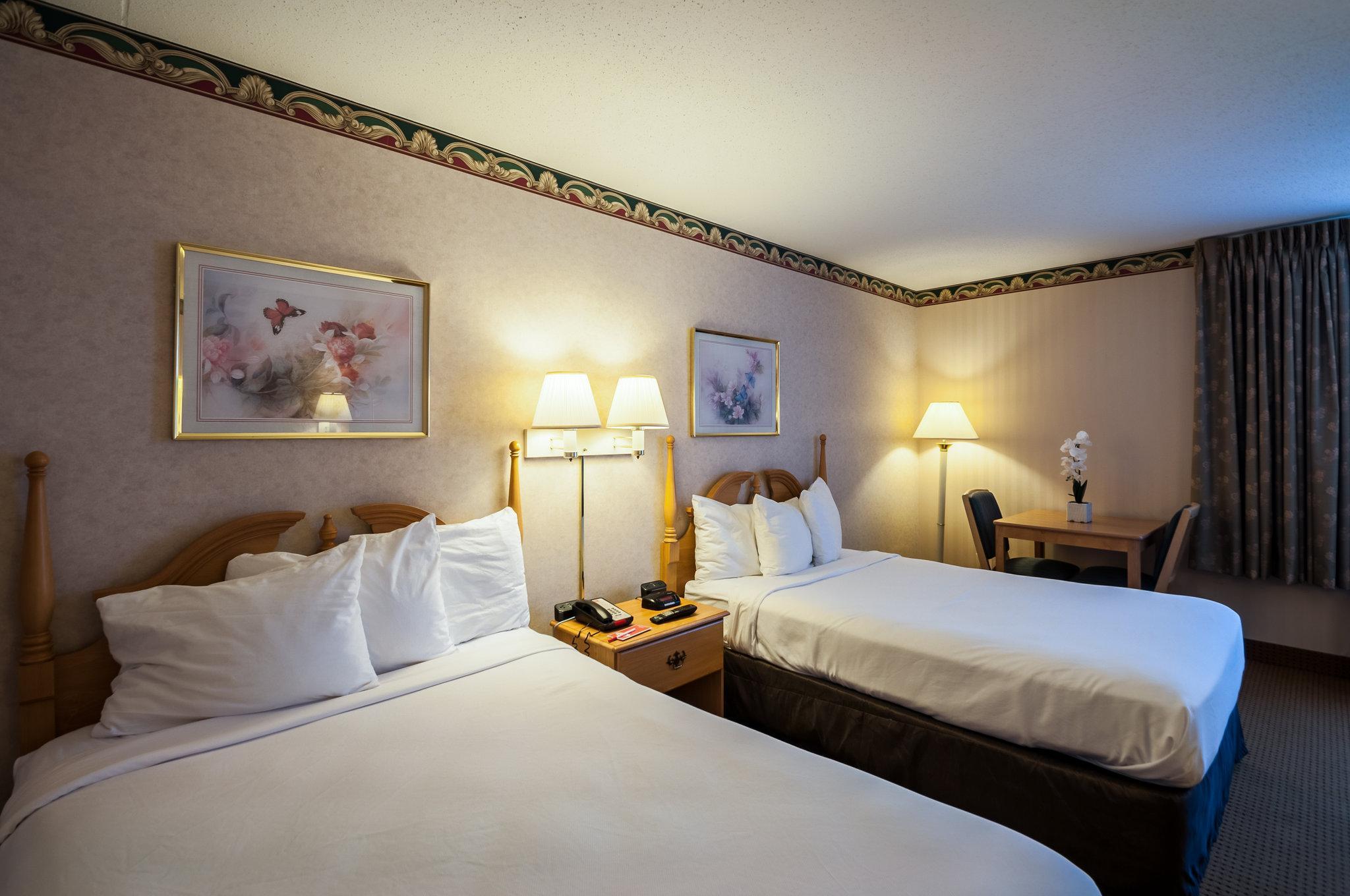 Econo Lodge Metro Arlington Buitenkant foto